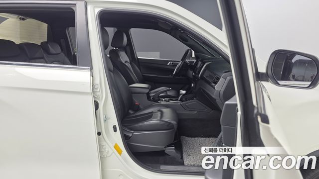 KG Mobility (SsangYong) Rexton Sports Diesel 2.2 4WD Prestige 2023 — фото 11