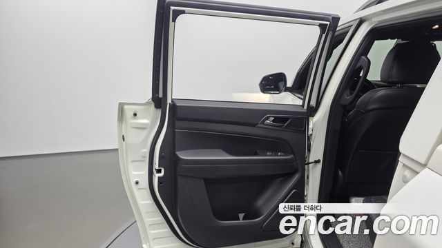 KG Mobility (SsangYong) Rexton Sports Diesel 2.2 4WD Prestige 2023 — фото 25