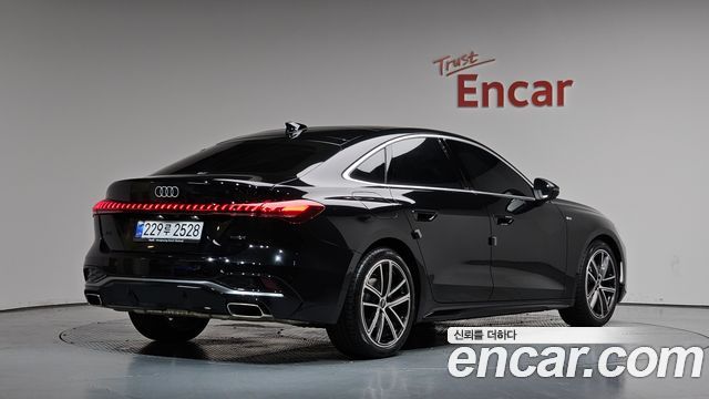 Audi A5 (B10) 40 TFSI Quattro S Line 2025 — фото 2