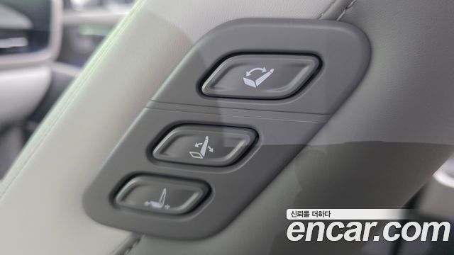 Hyundai Ioniq 6 Long Range AWD Exclusive + 2025 — фото 17