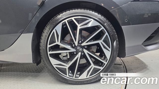 Hyundai Ioniq 6 Long Range AWD Exclusive + 2025 — фото 21