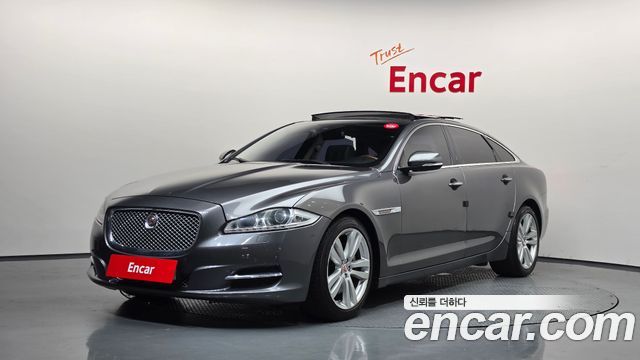 Jaguar XJ 3.0 SC Premium Luxury LWB X351