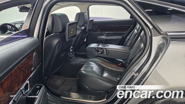 Jaguar XJ 3.0 SC Premium Luxury LWB X351 2015 — фото 12