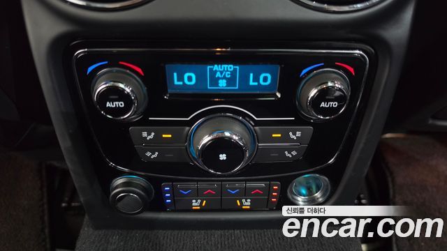 Jaguar XJ 3.0 SC Premium Luxury LWB X351 2015 — фото 19