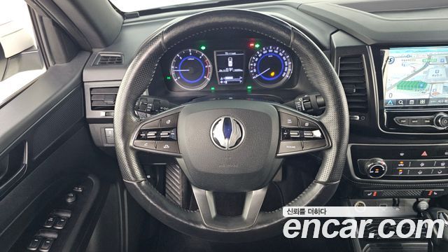 KG Mobility (SsangYong) Rexton Sports Diesel 2.2 2WD Prestige 2020 — фото 13