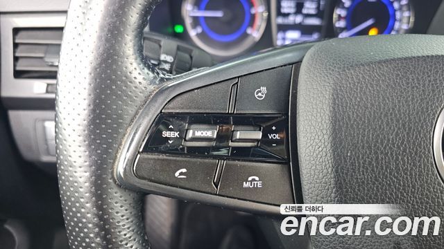 KG Mobility (SsangYong) Rexton Sports Diesel 2.2 2WD Prestige 2020 — фото 16