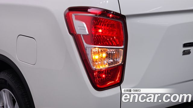 KG Mobility (SsangYong) Rexton Sports Diesel 2.2 2WD Prestige 2020 — фото 23