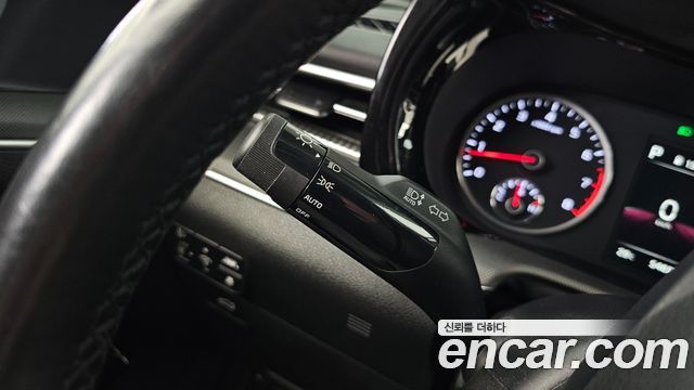 Kia K5 (III) 2.0 Prestige 2023 — фото 30