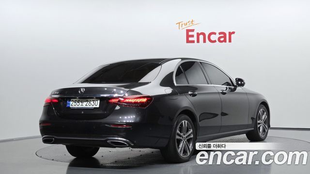 Mercedes-Benz E-Class (W213) E350 4MATIC Avantgarde 2021 — фото 2