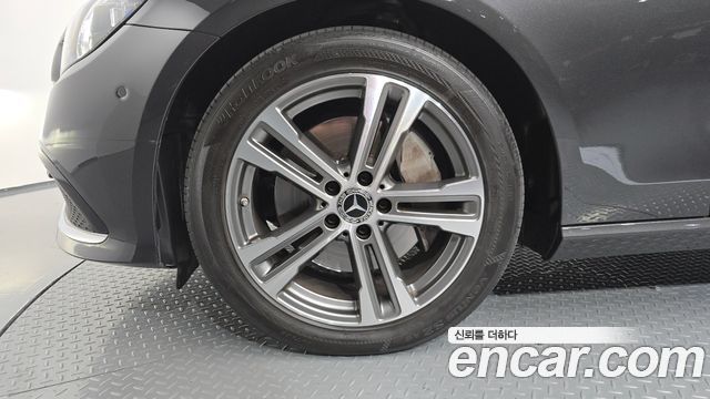 Mercedes-Benz E-Class (W213) E350 4MATIC Avantgarde 2021 — фото 5