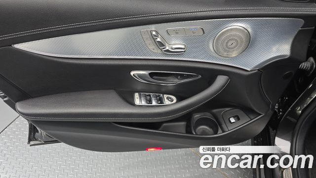 Mercedes-Benz E-Class (W213) E350 4MATIC Avantgarde 2021 — фото 30