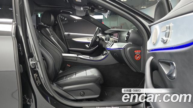 Mercedes-Benz E-Class (W213) E350 4MATIC Avantgarde 2021 — фото 32