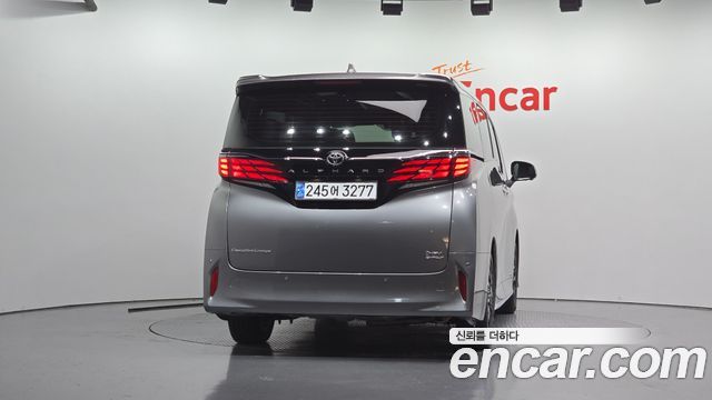 Toyota Alphard (IV) 2.5 HEV Executive AWD 2024 — фото 4