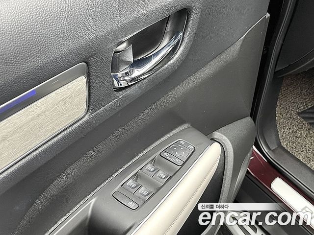 Renault Korea QM6 2.0 LPe Premiere 2WD 2022 — фото 22