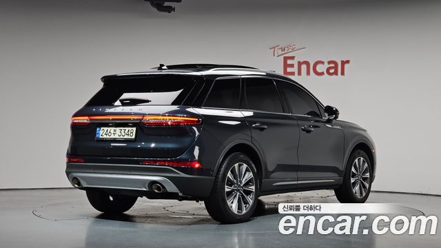 Lincoln Corsair 2.0 Reserve AWD 2020 — фото 2