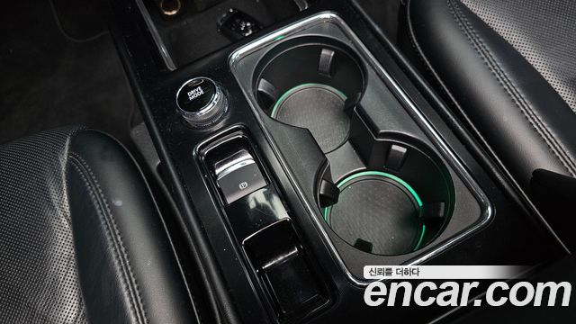 Lincoln Corsair 2.0 Reserve AWD 2020 — фото 9