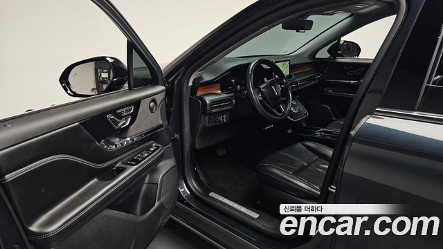 Lincoln Corsair 2.0 Reserve AWD 2020 — фото 10