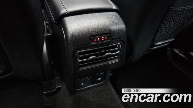 Lincoln Corsair 2.0 Reserve AWD 2020 — фото 19