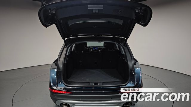 Lincoln Corsair 2.0 Reserve AWD 2020 — фото 20