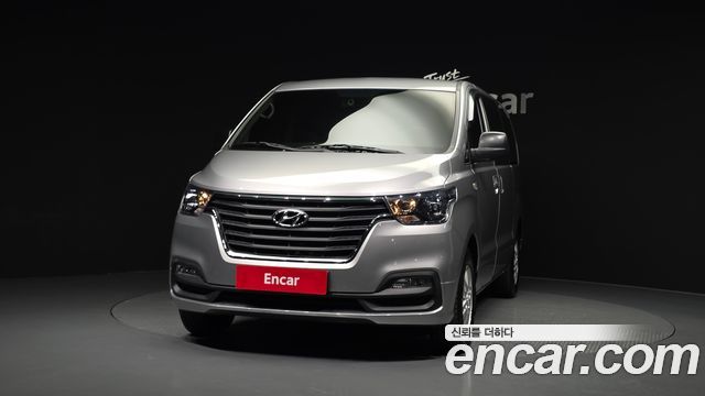 Hyundai Grand Starex Van 3-Seater Smart 2021 — фото 3