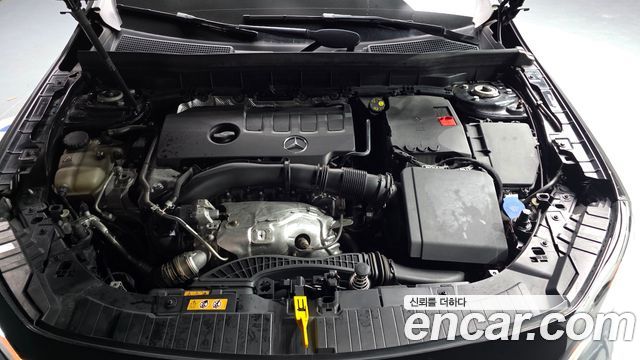 Mercedes-Benz GLB-Class (X247) GLB250 4MATIC 2022 — фото 6