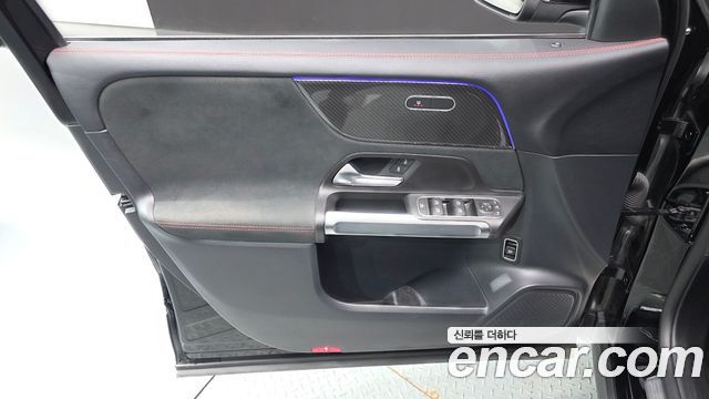 Mercedes-Benz GLB-Class (X247) GLB250 4MATIC 2022 — фото 24