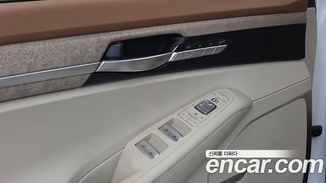 Genesis G90 3.8 AWD Luxury 2021 — фото 33