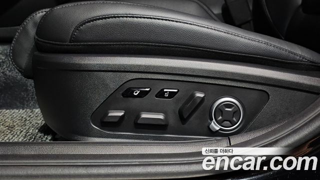 Hyundai Grandeur (GN7) 3.5 LPG 2WD (Taxi) Deluxe 2025 — фото 18