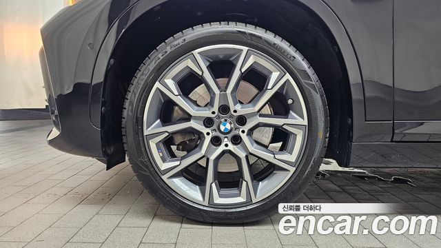 BMW X1 (F48) xDrive 20i M Sport 2022 — фото 5