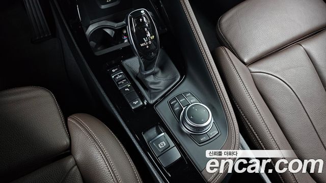 BMW X1 (F48) xDrive 20i M Sport 2022 — фото 9