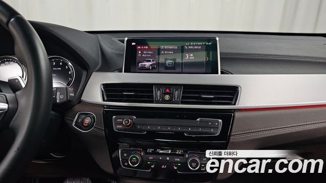 BMW X1 (F48) xDrive 20i M Sport 2022 — фото 14
