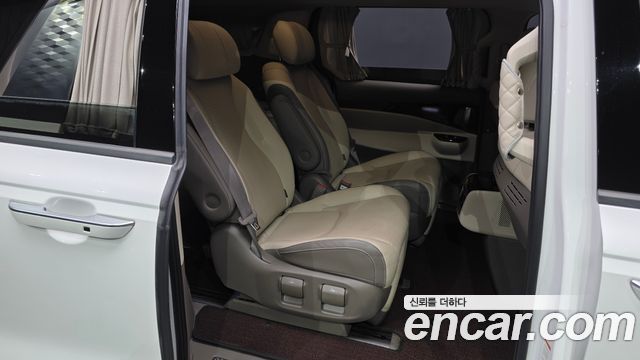 Kia Carnival (IV) Diesel 7-Seater Hi-Limousine Signature 2022 — фото 12