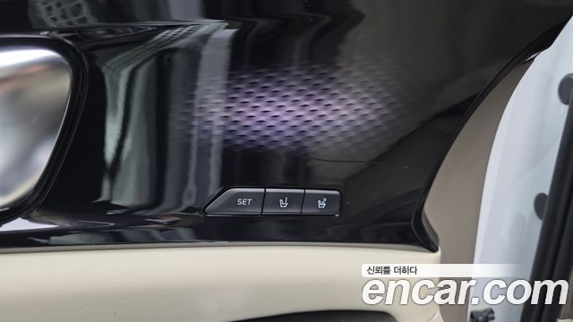 Kia Carnival (IV) Diesel 7-Seater Hi-Limousine Signature 2022 — фото 17