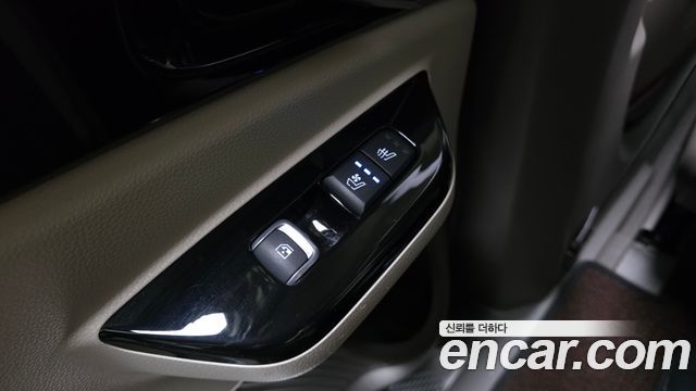 Kia Carnival (IV) Diesel 7-Seater Hi-Limousine Signature 2022 — фото 18