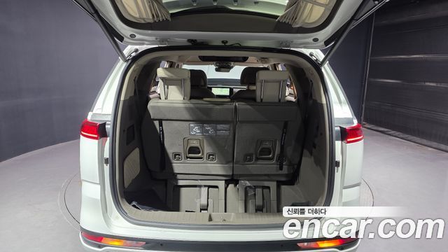 Kia Carnival (IV) Diesel 7-Seater Hi-Limousine Signature 2022 — фото 20
