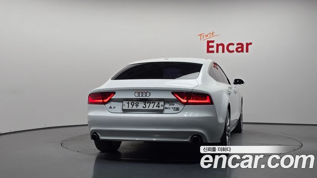 Audi A7 50 TFSI Quattro Dynamic 4G 2015 — фото 4