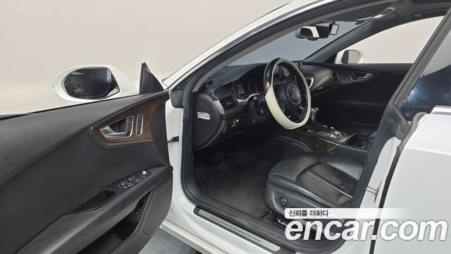 Audi A7 50 TFSI Quattro Dynamic 4G 2015 — фото 10