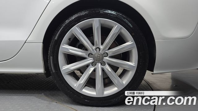 Audi A7 50 TFSI Quattro Dynamic 4G 2015 — фото 21