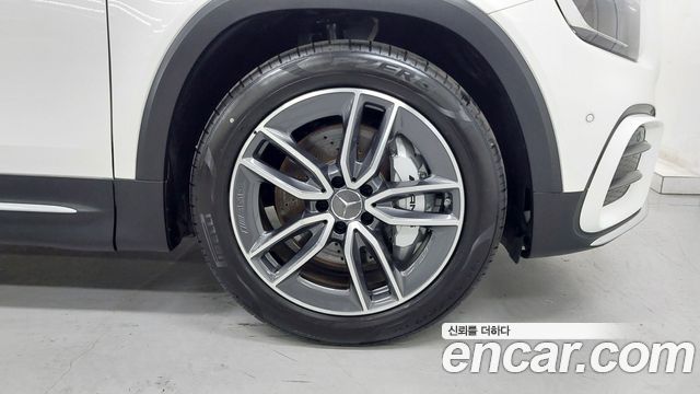 Mercedes-Benz GLB-Class (X247) AMG GLB35 4MATIC 2026 — фото 5