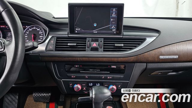 Audi A7 3.0 TFSI Quattro Dynamic 4G 2014 — фото 15