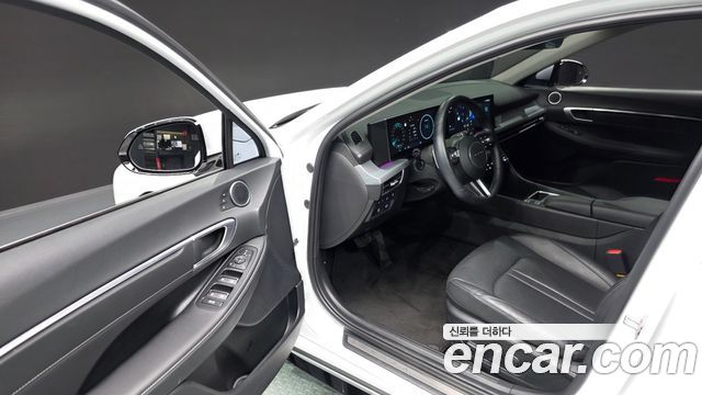 Hyundai Sonata The Edge (DN8) 2.0 Exclusive 2024 — фото 10