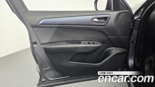 Renault Korea XM3 1.6 GTe LE 2020 — фото 24
