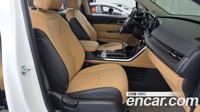 Kia Carnival (IV) Gasoline 9-Seater Prestige 2023 — фото 11