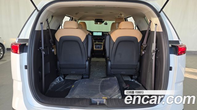 Kia Carnival (IV) Gasoline 9-Seater Prestige 2023 — фото 20
