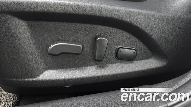 Renault Korea QM6 Gasoline 2WD LE 2019 — фото 15