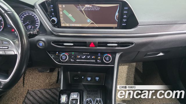 Hyundai Sonata (DN8) 2.0 LPG(rental car) Smart 2020 — фото 14