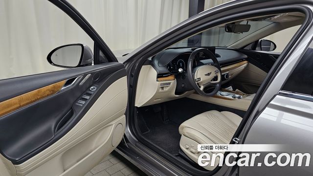 Genesis G80 (RG3) Gasoline 2.5 Turbo AWD 2022 — фото 10