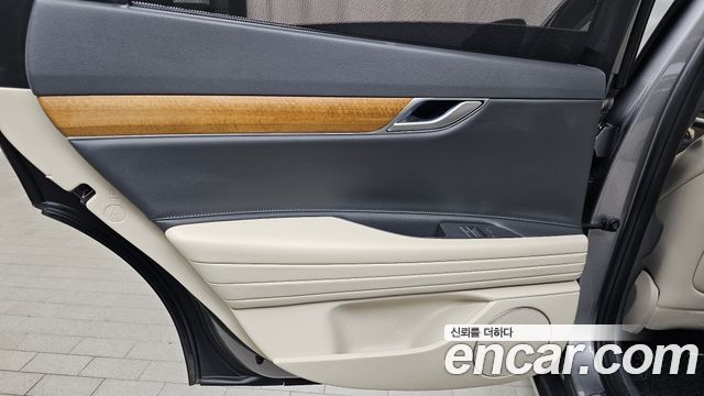 Genesis G80 (RG3) Gasoline 2.5 Turbo AWD 2022 — фото 25