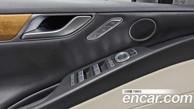 Genesis G80 (RG3) Gasoline 2.5 Turbo AWD 2022 — фото 28