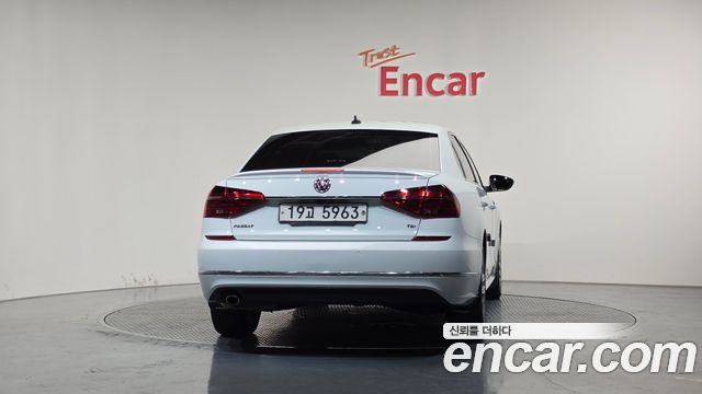 Volkswagen Passat 2.0 TSI B7 2018 — фото 4
